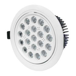 爱游戏:保时捷911车身什么原料